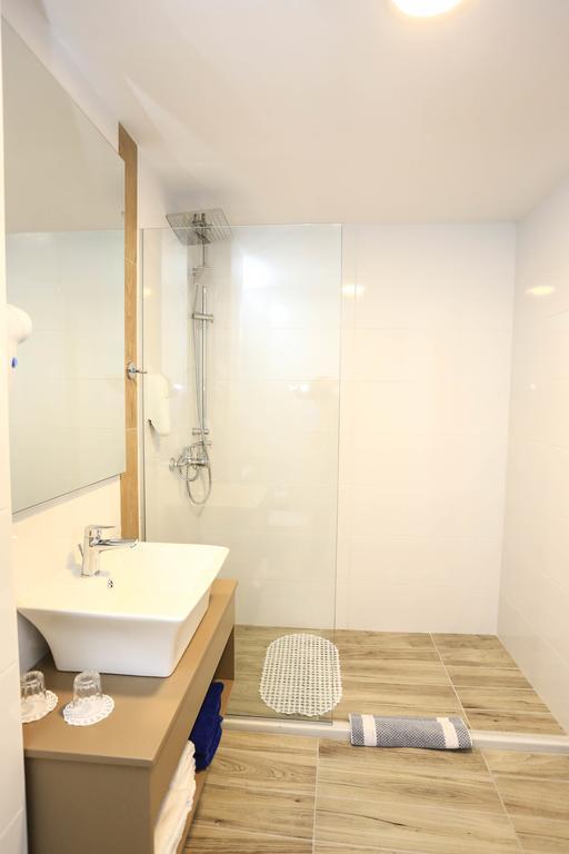 Blu Acqua 3*